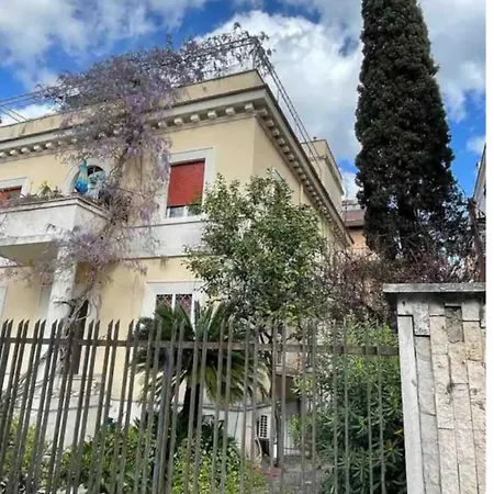 Residenza Castani 2- Roma-2