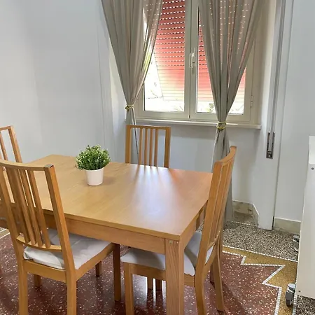 Residenza Castani 2- Roma-3